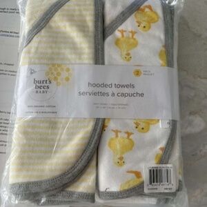 Set of 2 Burts Bees Hooded Baby Towels